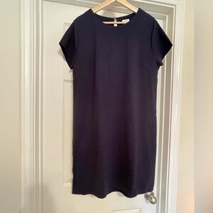 Cuyana Short Sleeve Navy Blue Simple Dress - Minimalist Style - Like New Size L